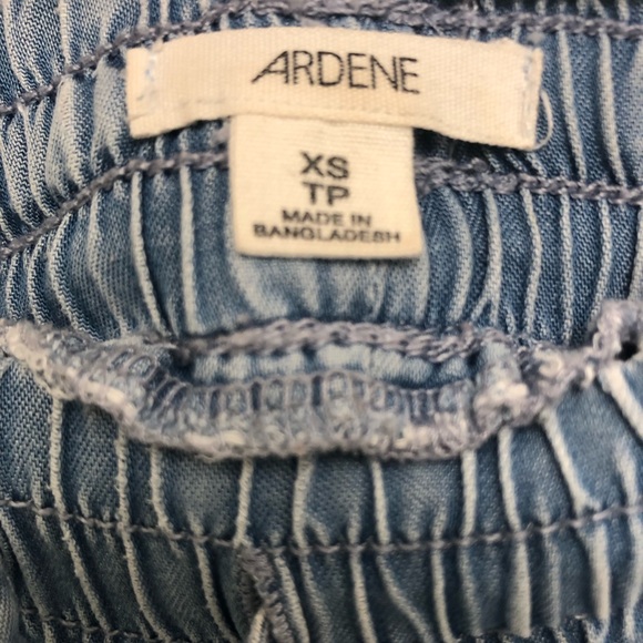Ardene, light wash denim joggers, XS - Picture 2 of 11
